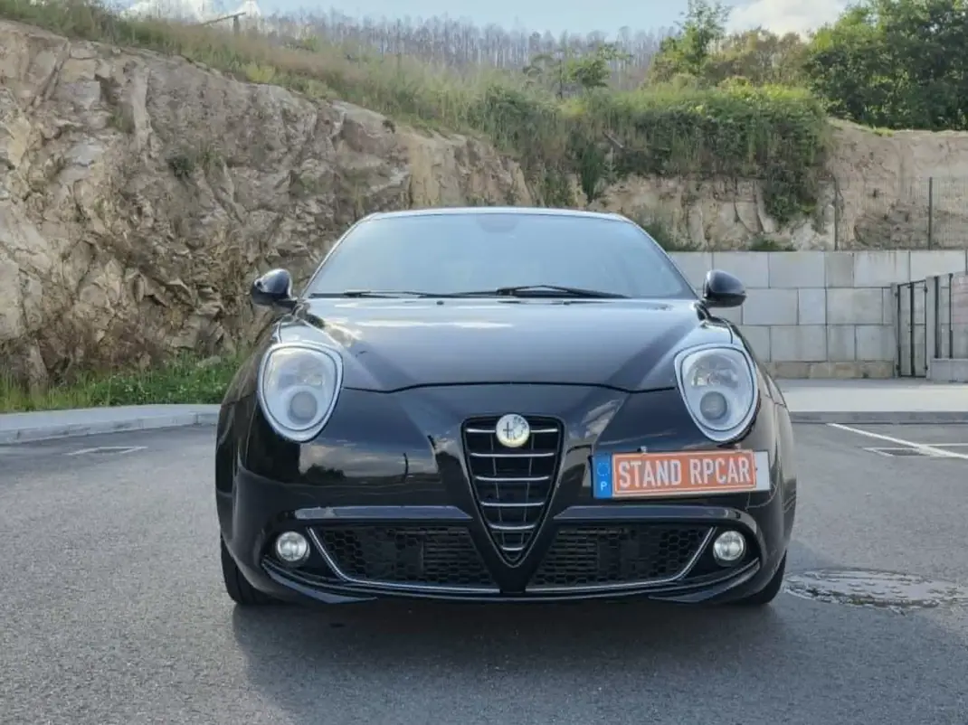 Alfa Romeo MiTo 2010 - 7450 EUR, 163000 km - AUTO.MOTO.pt - 163000km - foto 17 de 20