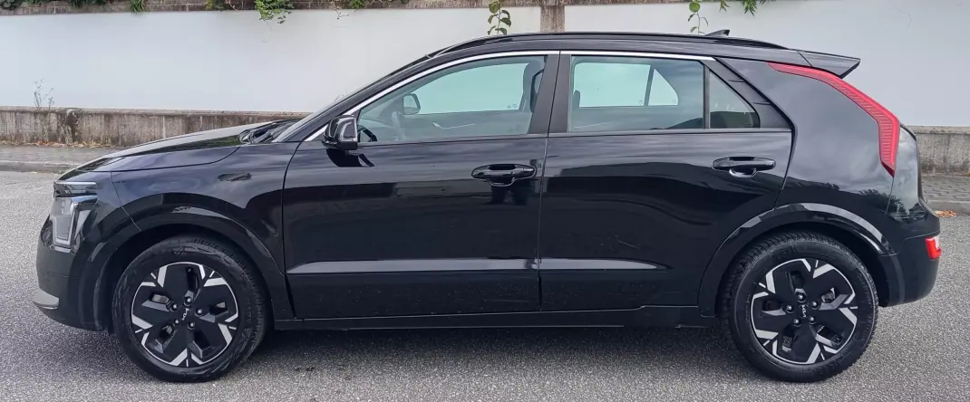 Kia e-Niro 2023 - 27490 EUR, 74100 km - 74100km - foto 6 de 19