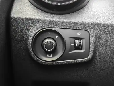 MG ZS 2020 - 19250 EUR, 15000 km - AUTO.MOTO.pt - 15000km - foto 49 de 78