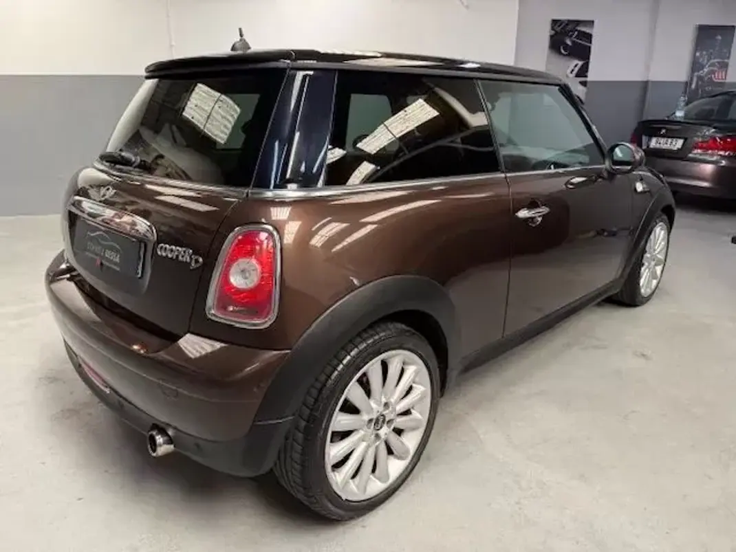MINI Cooper 2010 - 9250 EUR, 175000 km - AUTO.MOTO.pt - 175000km - foto 3 de 10