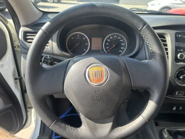 Fiat Fullback 2016 - 16947 EUR, 212000 km - AUTO.MOTO.pt - 212000km - foto 16 de 20