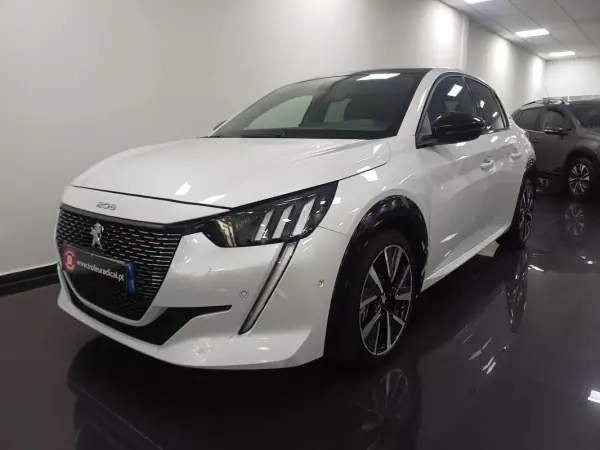 Peugeot 208 PureTech 130 EAT8 GT Pack 2021 Gasolina