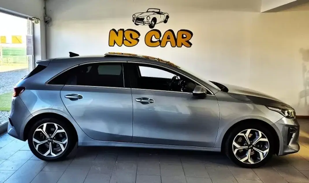 Kia Ceed 2019 - 15750 EUR, 145000 km - AUTO.MOTO.pt - 145000km - foto 5 de 12