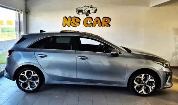 Kia Ceed 2019 - 15750 EUR, 145000 km - AUTO.MOTO.pt - 145000km - foto 5 de 12