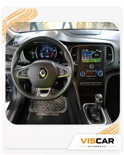 Renault Mégane Sport Tourer 2019 - 14990 EUR, 130000 km - 130000km - foto 3 de 6