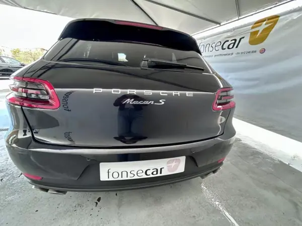 Porsche Macan 2015 - 43000 EUR, 175400 km - AUTO.MOTO.pt - 175400km - foto 7 de 19
