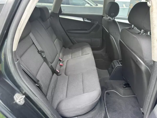 Audi A3 Sportback 2007 - 5900 EUR, 350000 km - AUTO.MOTO.pt - 350000km - foto 44 de 49