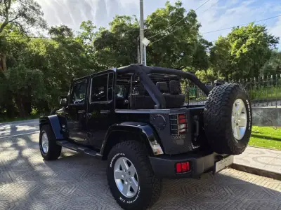 Jeep Wrangler Unlimited 2010 - 39000 EUR, 169000 km - AUTO.MOTO.pt - 169000km - foto 11 de 26