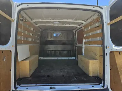 Ford TRANSIT 2.0 D 170 CV L4H4 2012 - 9950 EUR, 217000 km - AUTO.MOTO.pt - 217000km - foto 6 de 11