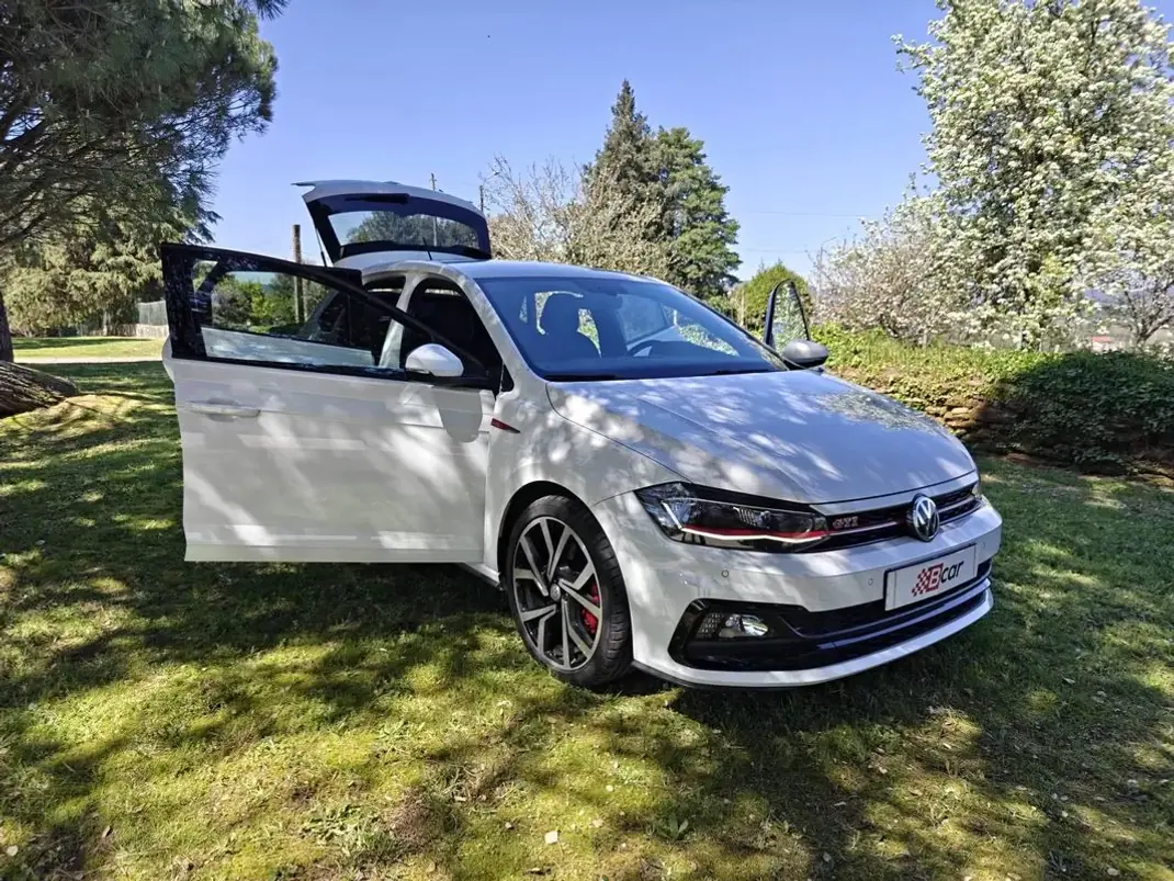 Volkswagen Polo 2018 - 24490 EUR, 59000 km - AUTO.MOTO.pt - 59000km - foto 18 de 50