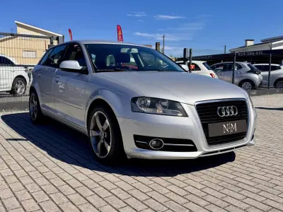 Audi A3 Sportback 2010 - 8990 EUR, 226000 km - 226000km - foto 5 de 19