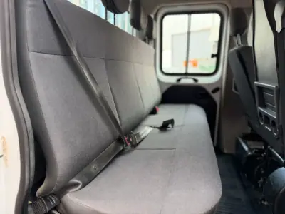 Renault Master 2.3 dCi L2 3.5T RD TP 2019 - 16900 EUR, 178309 km - AUTO.MOTO.pt - 178309km - foto 13 de 15