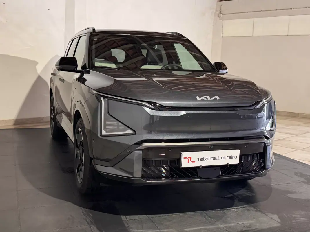 Kia 2026 - 49900 EUR, 2605 km - AUTO.MOTO.pt - 2605km - foto 3 de 27