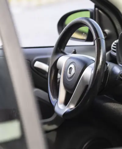 Smart Fortwo Cabrio 2008 - 4990 EUR, 291781 km - AUTO.MOTO.pt - 291781km - foto 4 de 10