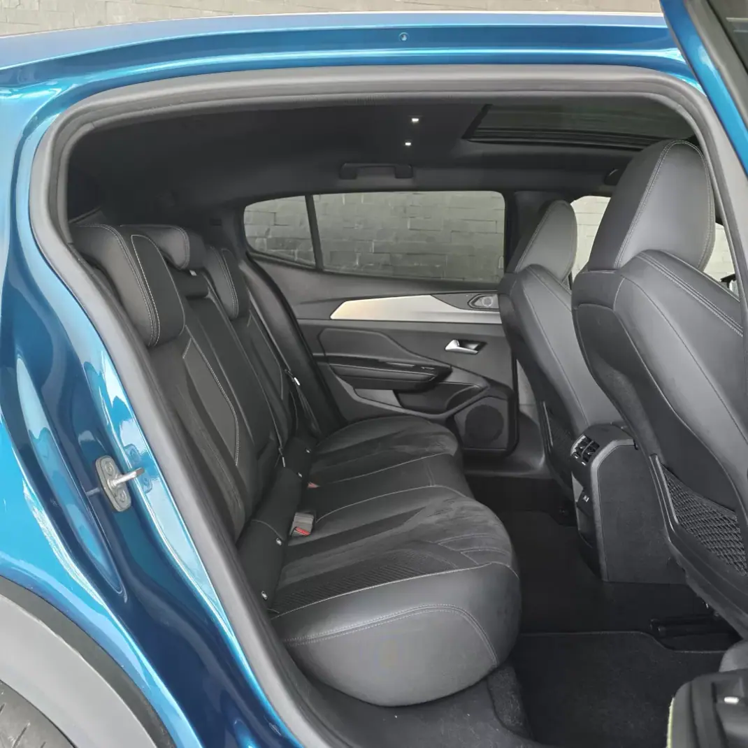 Peugeot 408 2024 - 34850 EUR, 40214 km - AUTO.MOTO.pt - 40214km - foto 11 de 32