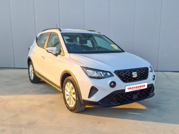 SEAT Arona 2023 - 15800 EUR, 88535 km - AUTO.MOTO.pt - 88535km - foto 2 de 5
