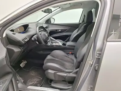 Peugeot 5008 2020 - 19990 EUR, 96918 km - AUTO.MOTO.pt - 96918km - foto 8 de 10