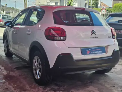 Citroën C3 2021 - 9999 EUR, 51000 km - AUTO.MOTO.pt - 51000km - foto 10 de 12
