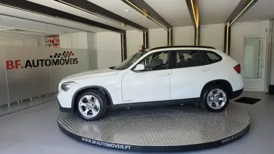 BMW X1 2011 - 9900 EUR, 192351 km - AUTO.MOTO.pt - 192351km - foto 14 de 52
