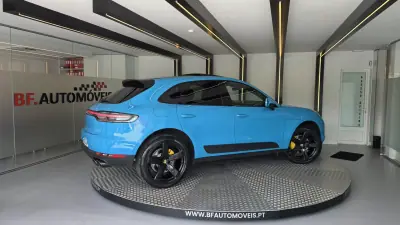 Porsche Macan 2018 - 46900 EUR, 189996 km - AUTO.MOTO.pt - 189996km - foto 7 de 56
