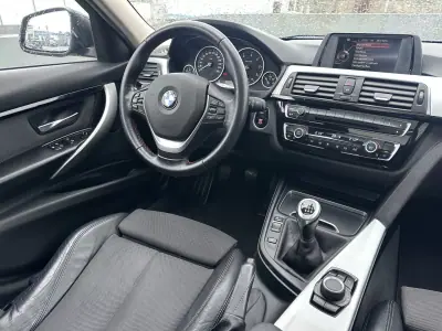 BMW 320 2015 - 14900 EUR, 150000 km - AUTO.MOTO.pt - 150000km - foto 33 de 57