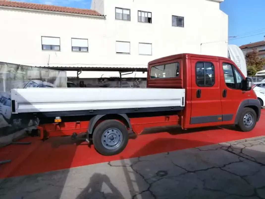 Fiat 2014 - 17000 EUR, 238159 km - AUTO.MOTO.pt - 238159km - foto 5 de 24