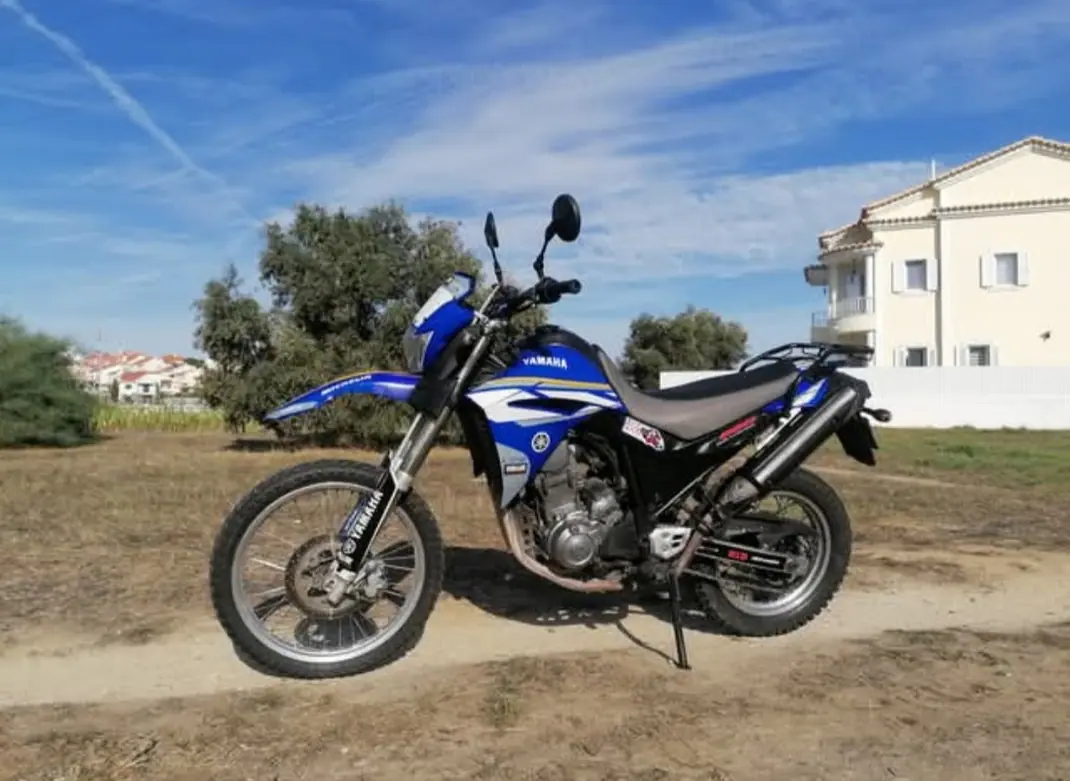 Yamaha XT 225 2004 - 4150 EUR, 48000 km - AUTO.MOTO.pt - 48000km - foto 1 de 6