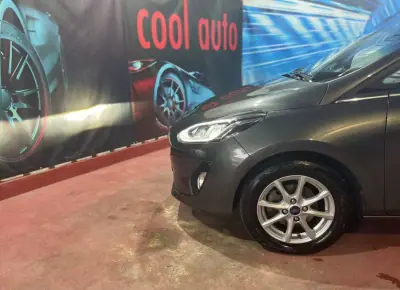 Ford Fiesta 2021 - 13999 EUR, 80000 km - AUTO.MOTO.pt - 80000km - foto 23 de 46