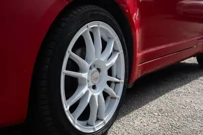 Suzuki Swift 2010 - 3999 EUR, 260000 km - AUTO.MOTO.pt - 260000km - foto 7 de 16