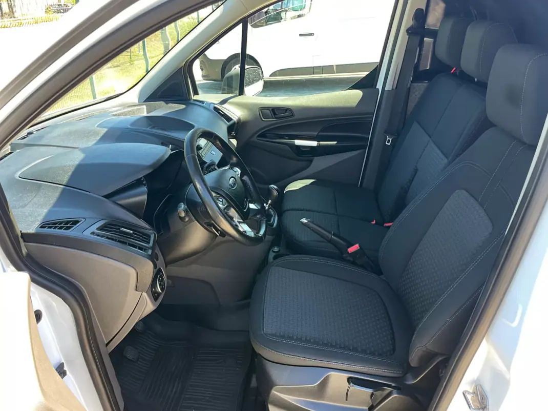Ford Transit 2018 - 12900 EUR, 138000 km - 138000km - foto 18 de 37