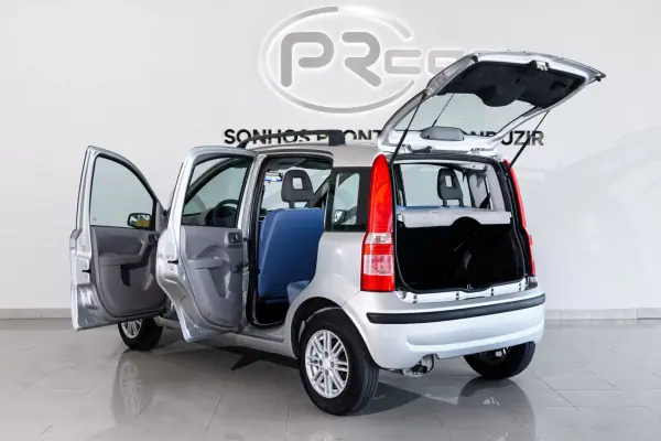 Fiat Panda 2006 - 3900 EUR, 75461 km - AUTO.MOTO.pt - 75461km - foto 8 de 22