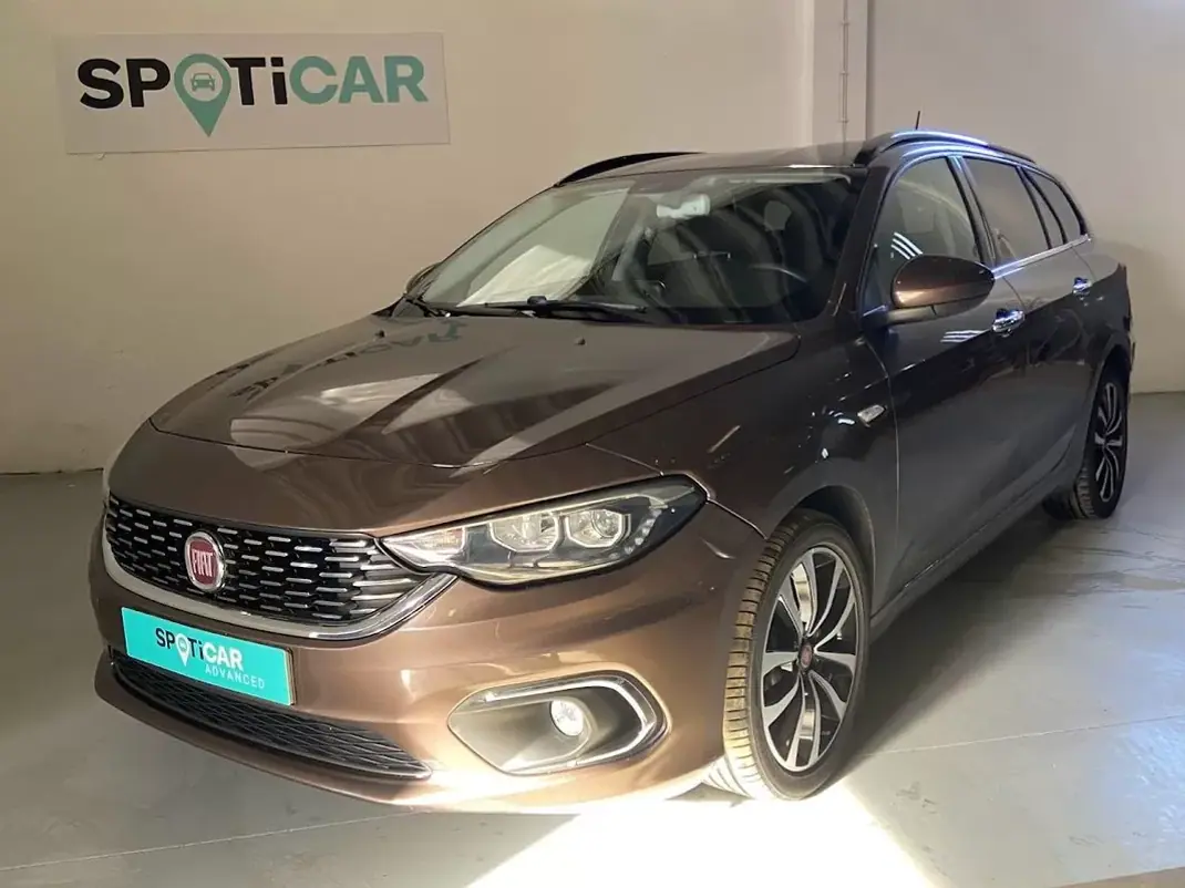 Fiat Tipo Station Wagon 2018 - 11900 EUR, 91800 km - 91800km - foto 4 de 16