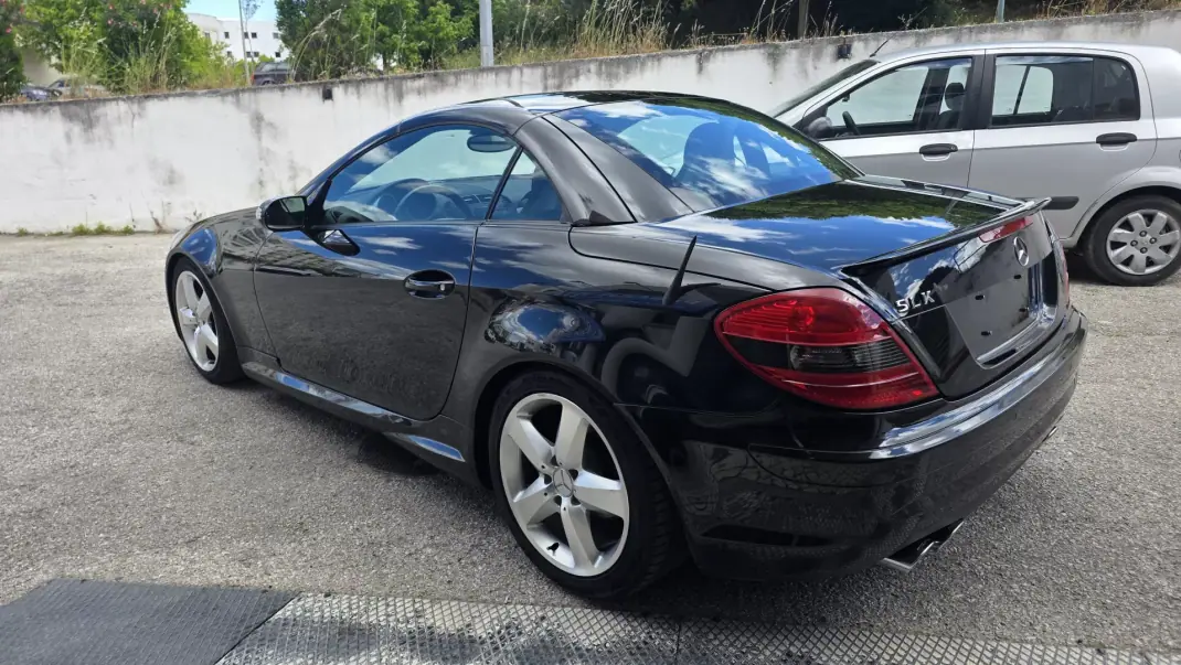 Mercedes-Benz SLK 200 2004 - 15990 EUR, 174000 km - AUTO.MOTO.pt - 174000km - foto 2 de 5