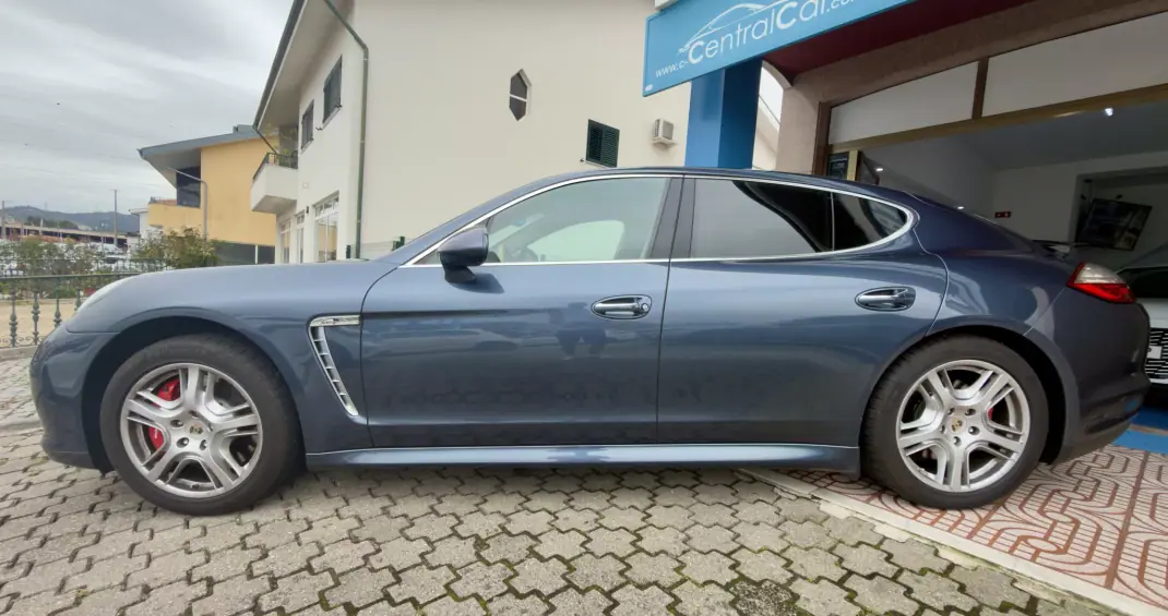 Porsche Panamera 2010 - 45950 EUR, 73000 km - 73000km - foto 6 de 31