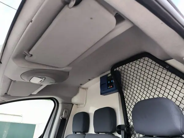 Citroën Berlingo 1.6 HDI L2 3L FRIO + ISOTERMICA 2016 - 14950 EUR, 292742 km - AUTO.MOTO.pt - 292742km - foto 31 de 43