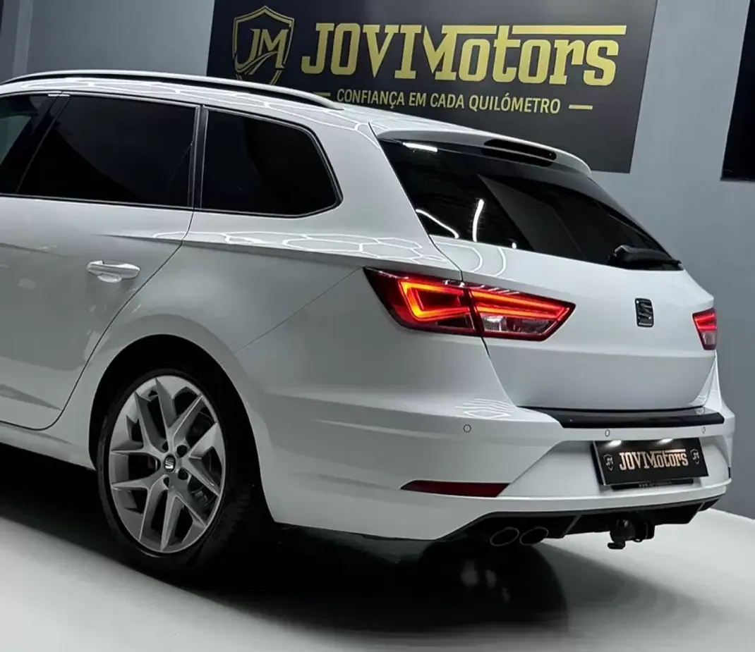SEAT Leon 2014 - 14950 EUR, 177859 km - 177859km - foto 5 de 25