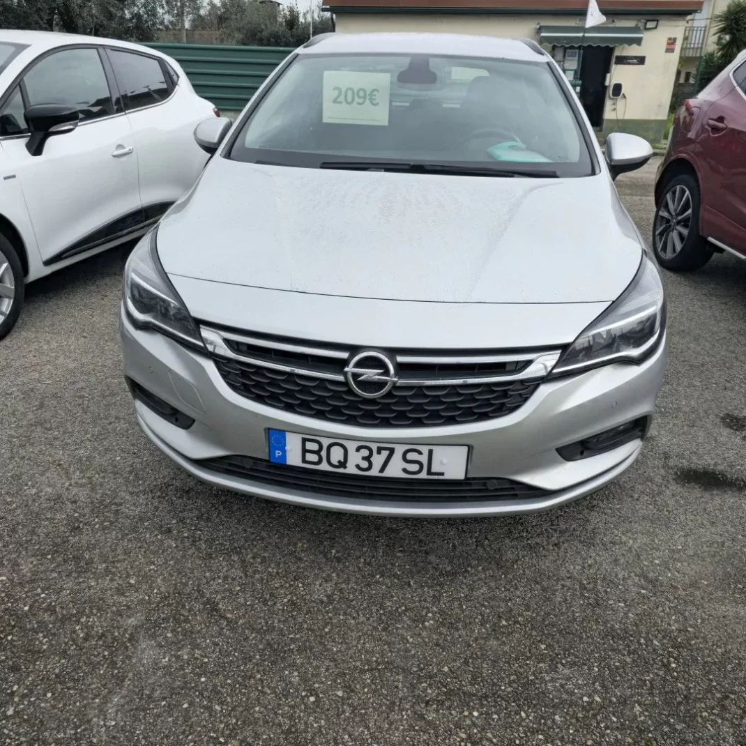 Opel Astra Sports Tourer 2022 - 11850 EUR, 149283 km - AUTO.MOTO.pt - 149283km - foto 1 de 5