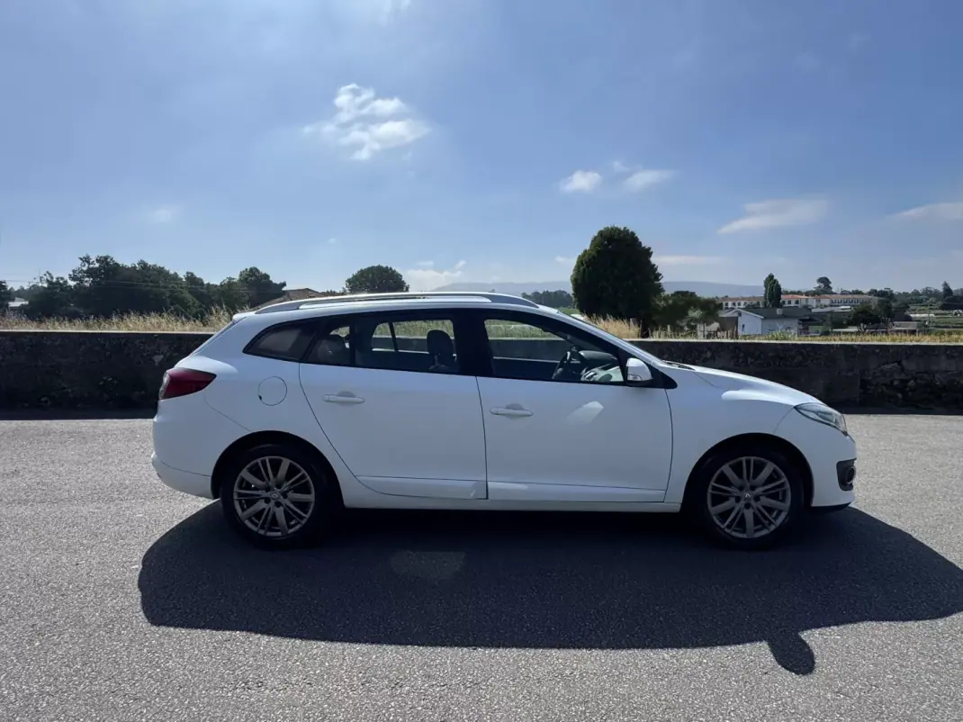 Renault Mégane Sport Tourer 2014 - 8990 EUR, 234000 km - 234000km - foto 8 de 32