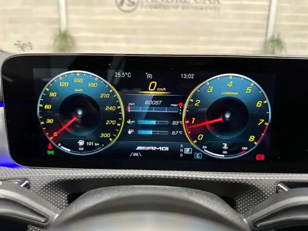 Mercedes-Benz A 45 AMG 2021 - 39950 EUR, 88569 km - AUTO.MOTO.pt - 88569km - foto 54 de 60