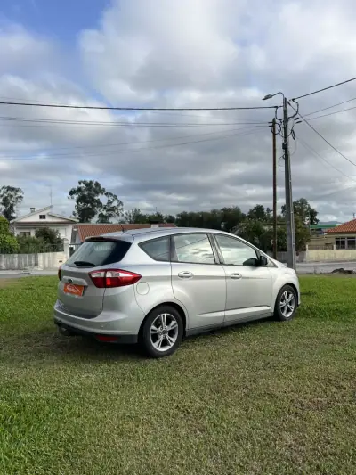 Ford C-Max 2015 - 7800 EUR, 164000 km - 164000km - foto 5 de 14