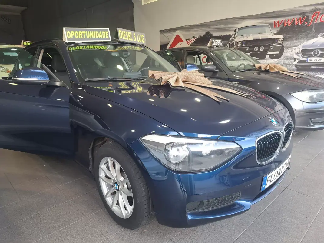 BMW 118 2013 - 11500 EUR, 170377 km - 170377km - foto 5 de 24