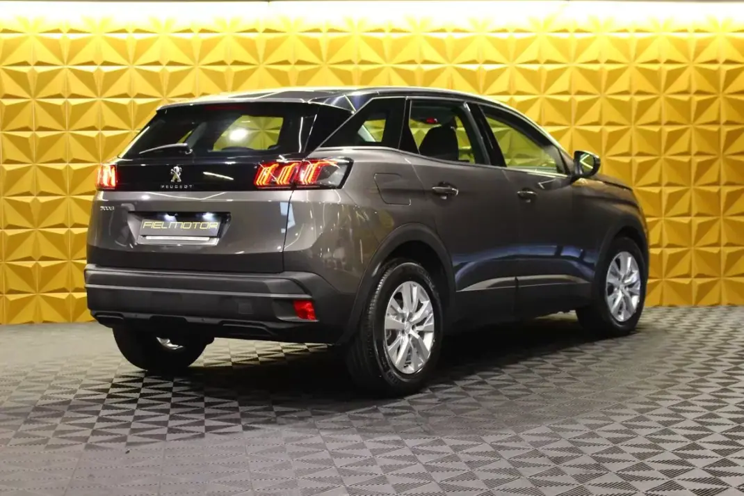 Peugeot 3008 2021 - 16750 EUR, 119000 km - 119000km - foto 8 de 29