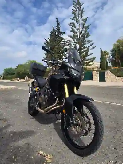 Honda CRF1000L Africa Twin 2016 - 10000 EUR, 102000 km - foto 1 de 13