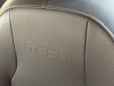 SEAT Leon 2015 - 14000 EUR, 181000 km - AUTO.MOTO.pt - 181000km - foto 59 de 92