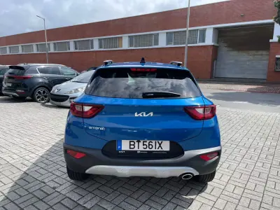 Kia Stonic 2025 - 17990 EUR, 14800 km - AUTO.MOTO.pt - 14800km - foto 5 de 17