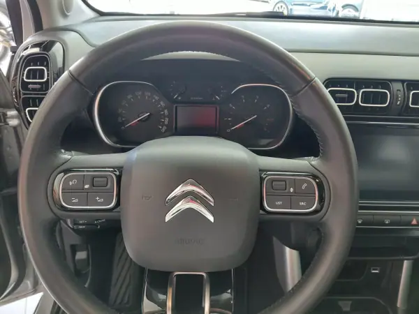 Citroën C3 Aircross 2019 - 12900 EUR, 68000 km - AUTO.MOTO.pt - 68000km - foto 12 de 21