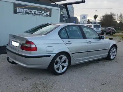 BMW 320 2004 - 7250 EUR, 270000 km - AUTO.MOTO.pt - 270000km - foto 6 de 28