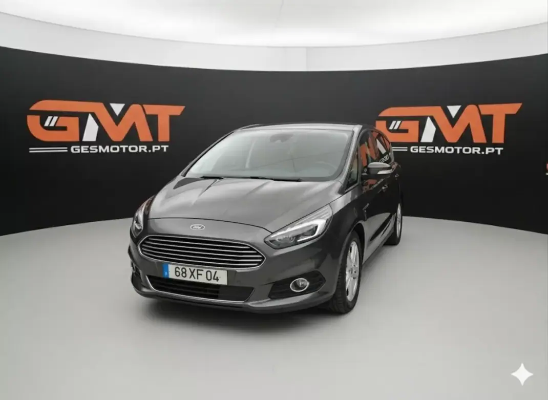 Ford S-Max 2019 - 22400 EUR, 124980 km - AUTO.MOTO.pt - 124980km - foto 4 de 18
