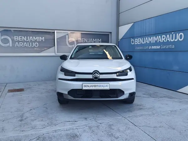 Citroën C4 2025 - 24490 EUR, 8974 km - AUTO.MOTO.pt - 8974km - foto 4 de 21