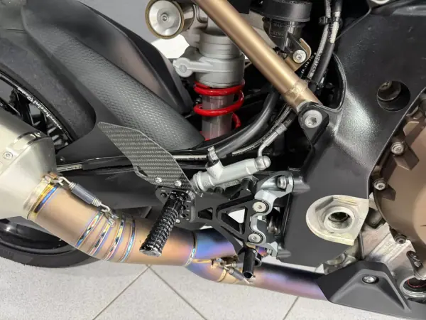 BMW S 1000 RR 2022 - 22000 EUR, 10276 km - AUTO.MOTO.pt - 10276km - foto 15 de 24